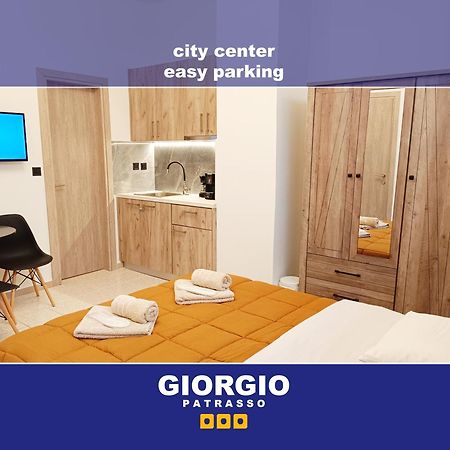 Giorgio Patrasso - Micro Apartment In The Center Of Patras Exterior foto