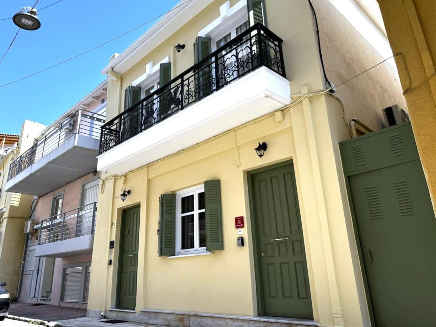 Giorgio Patrasso - Micro Apartment In The Center Of Patras Exterior foto